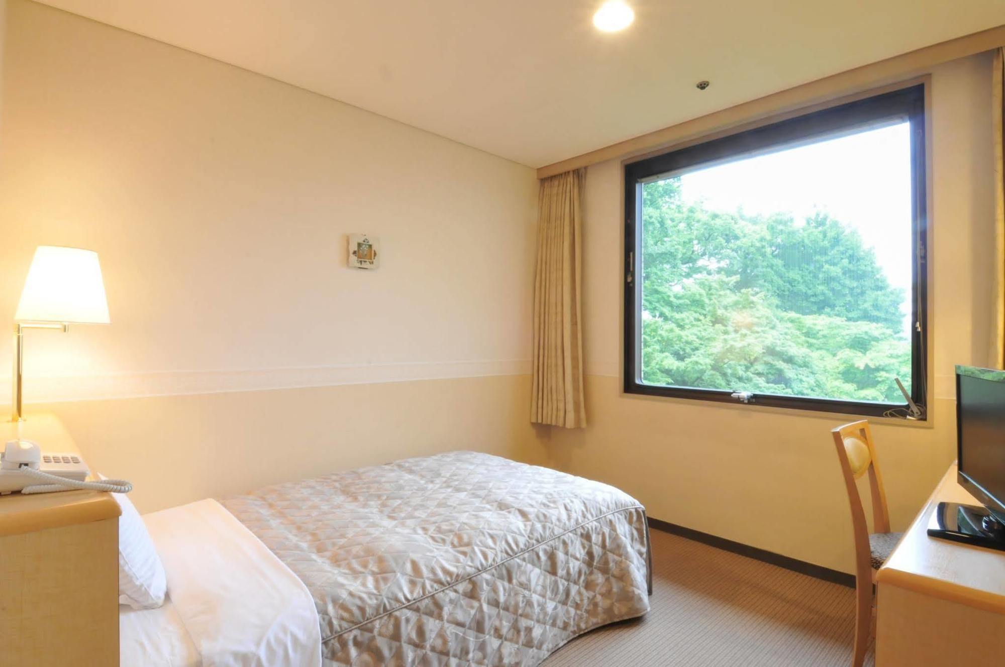 Gosho Nishi Kyoto Heian Hotel Zewnętrze zdjęcie